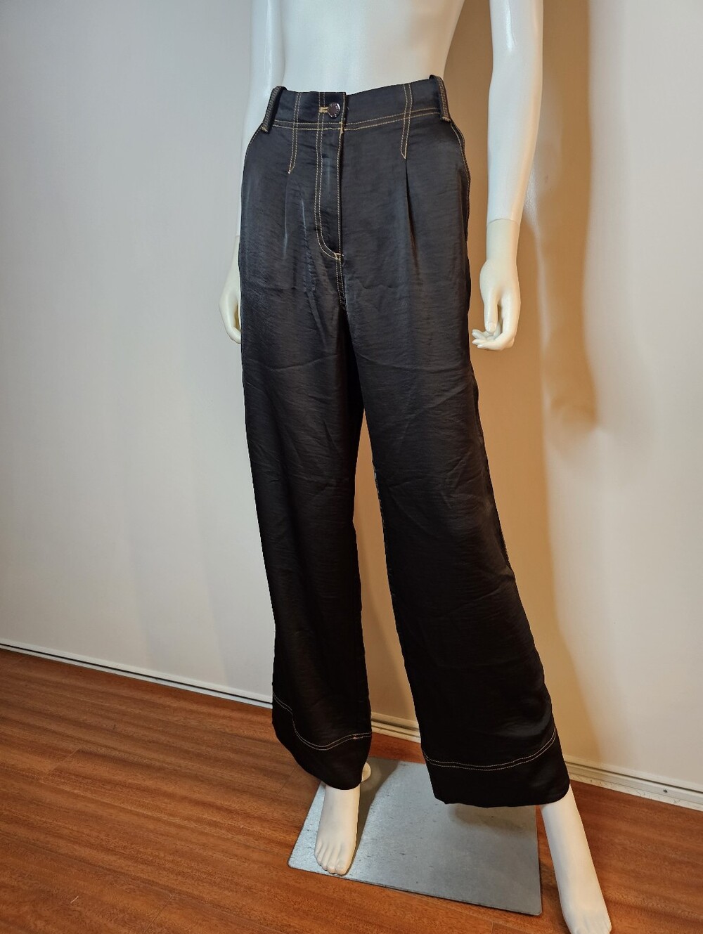 DKNY Womens Wide-Leg Satin Black Pants with Contrast Stitching Size 8 Y2k Retro